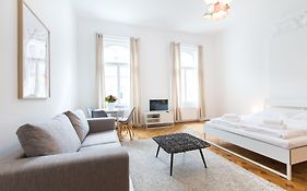 Heymi Apartments In City Center